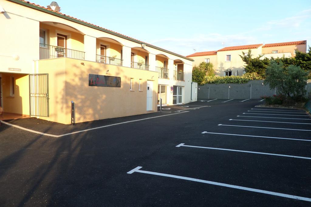 Logis Hotel Les II Mas - Perpignan Sud Cabestany Exterior photo